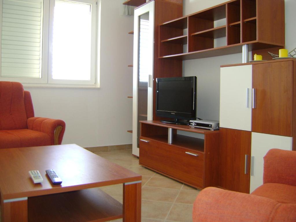 Apartments Maras Mimice Rum bild